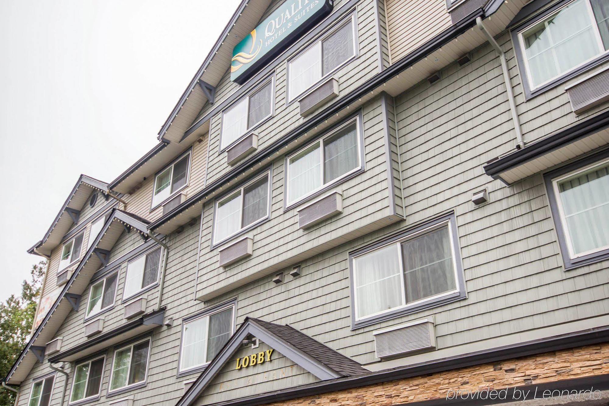 Quality Hotel & Suites Langley Exterior foto